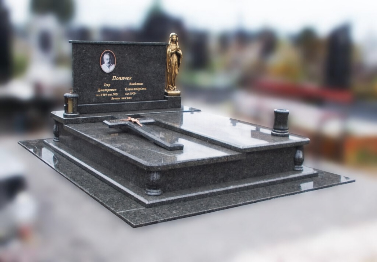 Подвійний пам'ятник 6