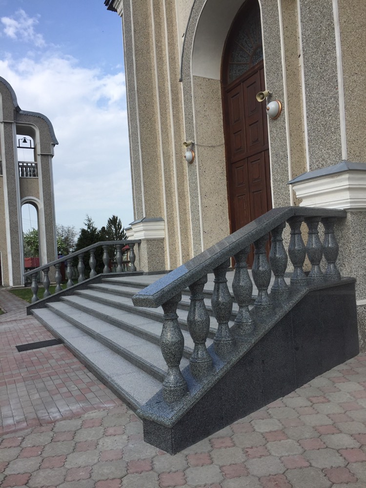Балясини з каменю 6